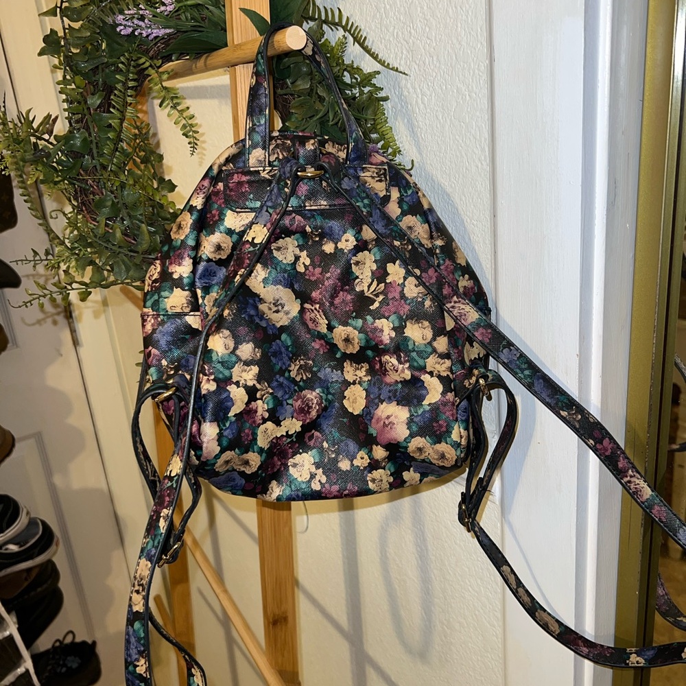 Mini floral backpack - Picture 3 of 4